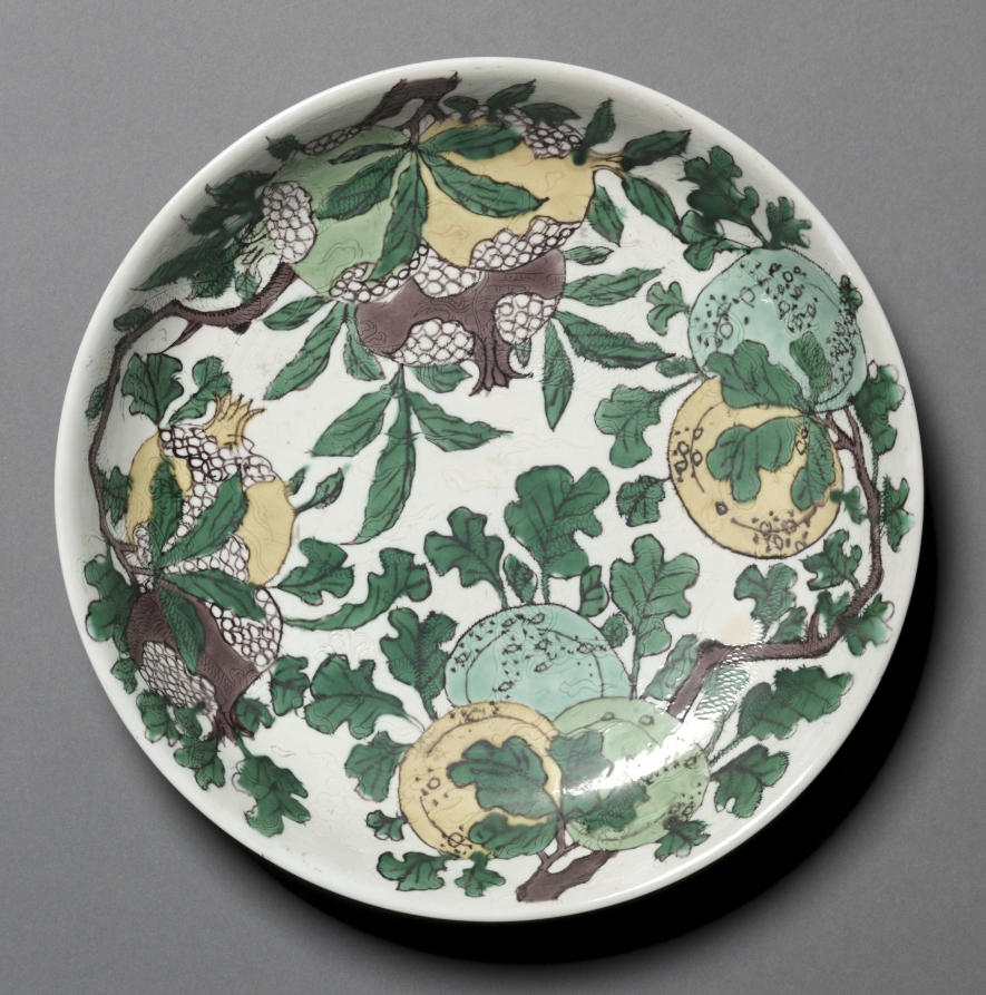 Dish with Dragons, Pomegranates, and Peaches – 高清 桌面壁纸 无版权