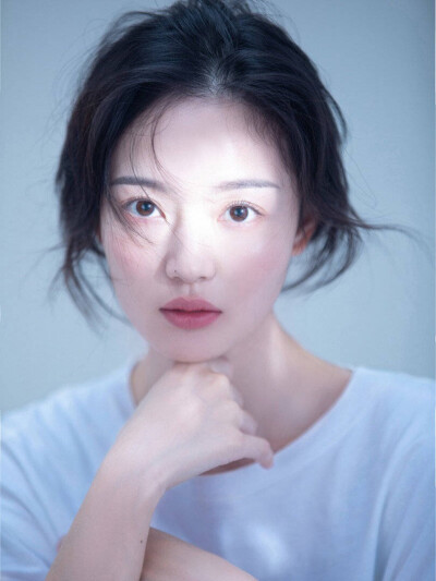 美女写真 第35期 – 高清 专题图册 开放版权素材 免费下载 多图画廊合集-24