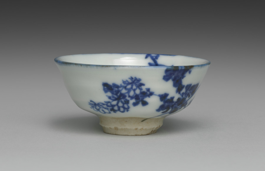 Sake Cup with Auspicious Plants – 高清 桌面壁纸 无版权可商用素材 免费下载 手机
