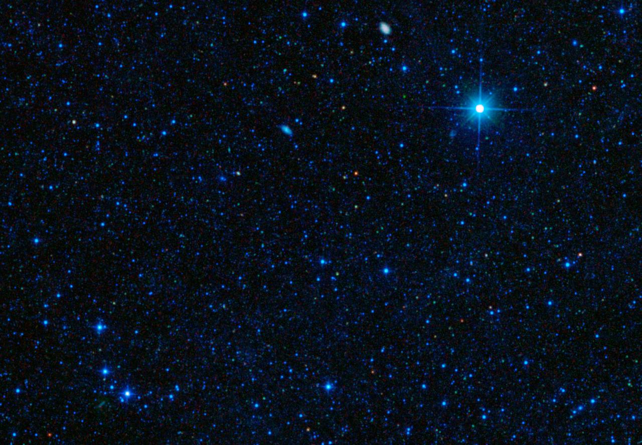 Galaxy Packs Big Star Making Punch – 高清 桌面壁纸 无版权可商用素材 免费下载