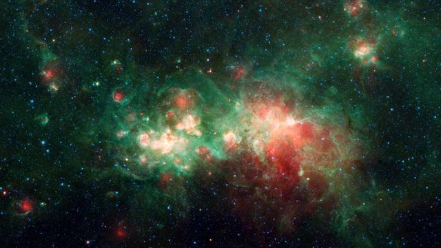 Spitzer Image of Star Factory W51 – 高清 桌面壁纸 无版权可商用素材 免费下载
