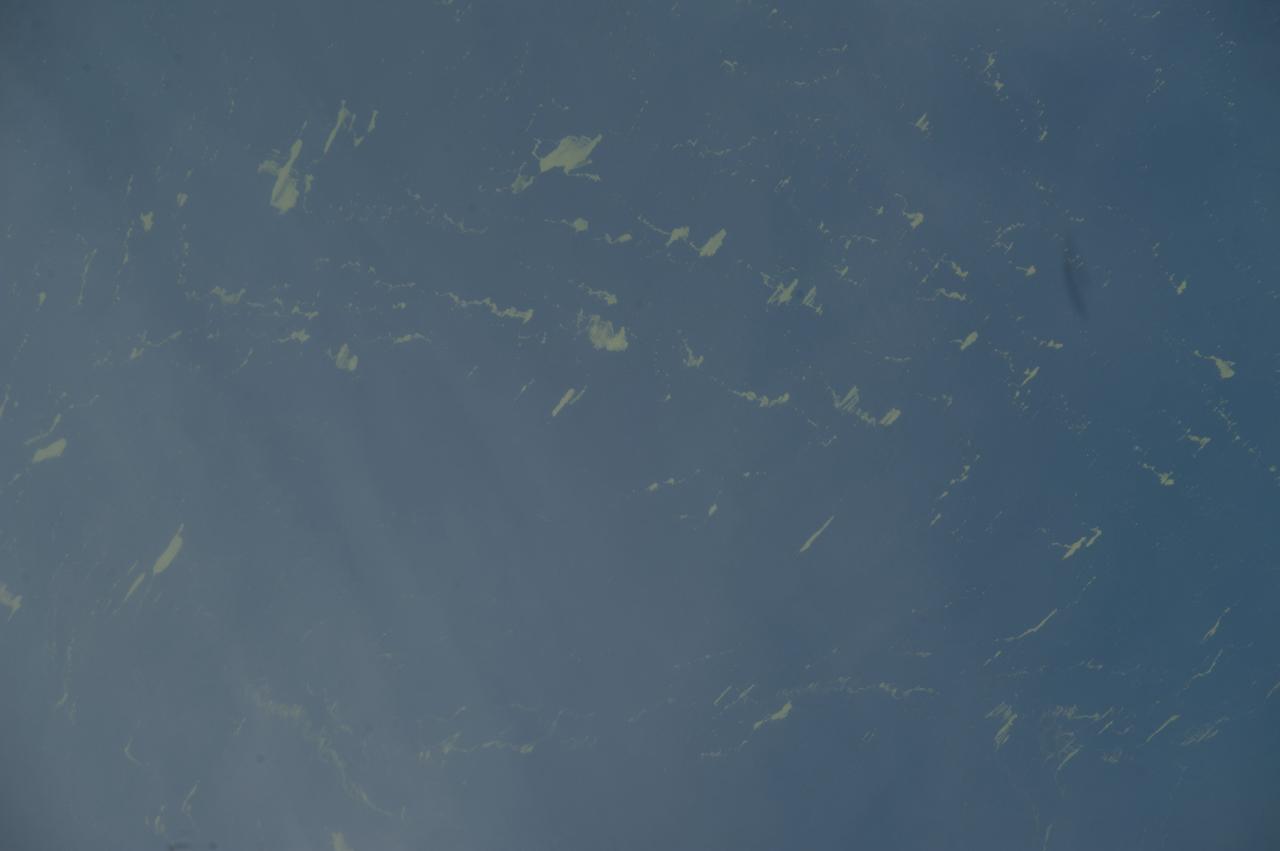 Earth Observation – 高清 桌面壁纸 无版权可商用素材 免费下载 手机电脑通用背景图